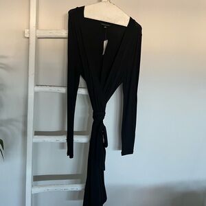 (SOLD) Banana Republic Black Long Sleeve Dress